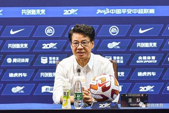 床戏强行扒开疯狂进入小说